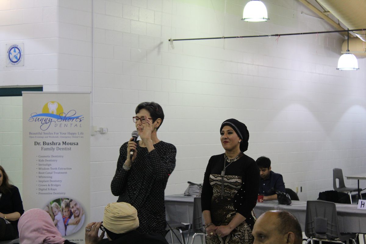 A presentation to neighbours at a Community Matters Mississauga community evening